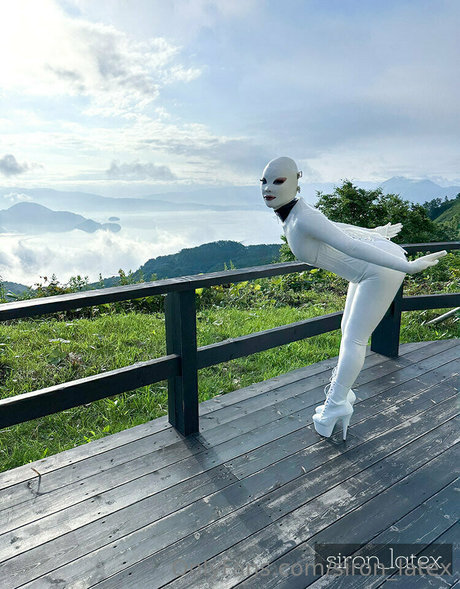 siron latex modelo hd foto