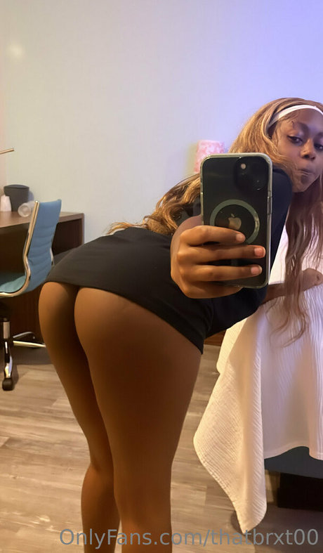 thatbrxt00 actriz de desnudos foto