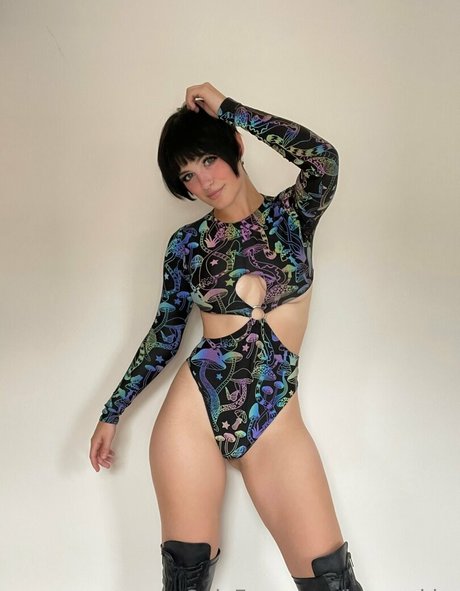 Kyranekko estrella porno superior archivo