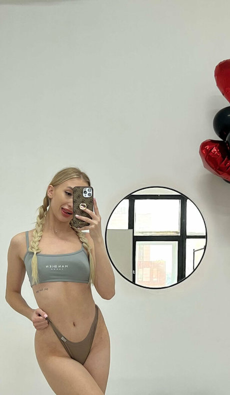 Alferova n_ estrella perfecta foto