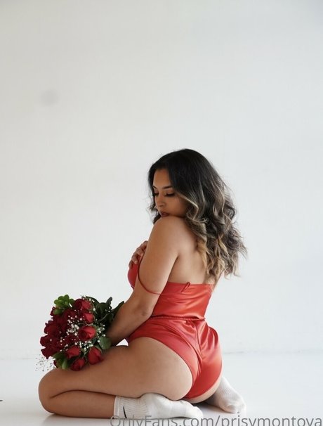 Pris Montoya desnudos estrella porno foto