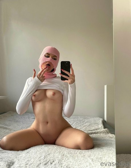 evasodaa modelo de alta definición foto