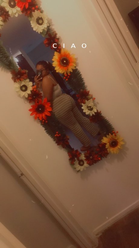 Ebony Queen_ actriz caliente foto