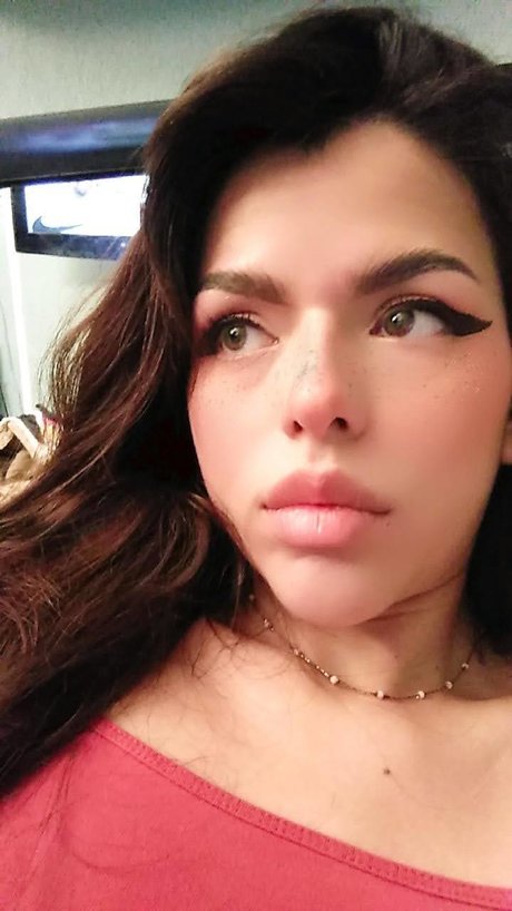 Blabby Alexandra bonita estrella foto