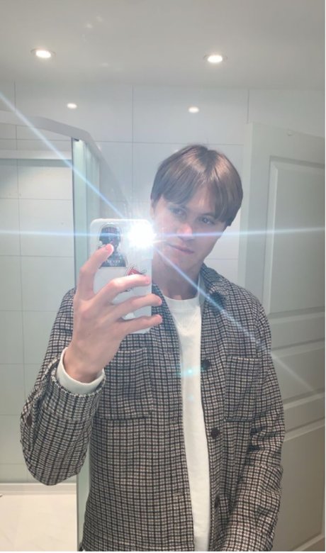 Filip Meland modelo superior recopilación