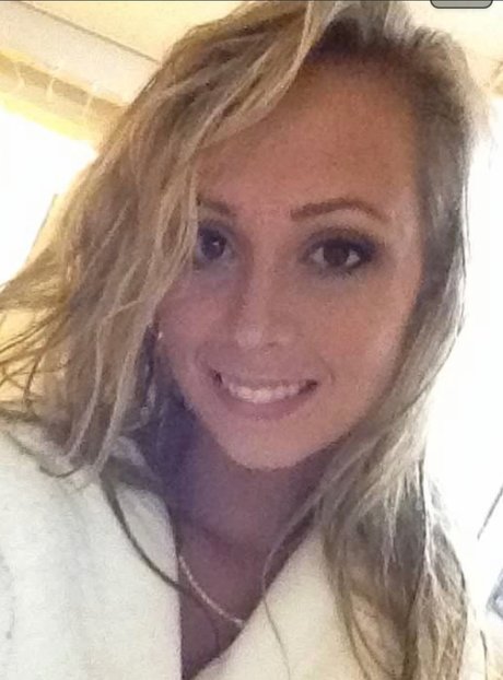 Vika actriz erótica galería