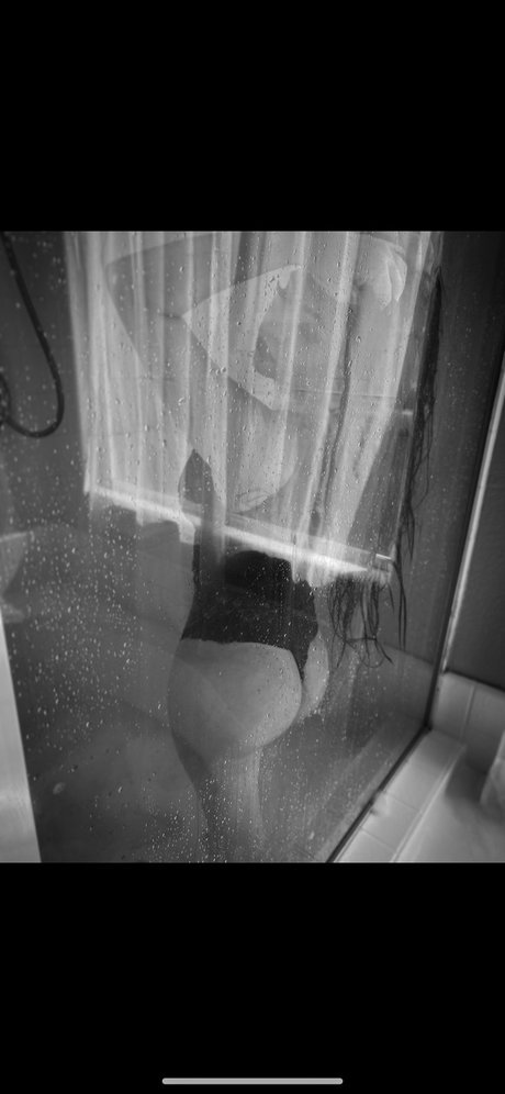 La toxica modelo perfecto archivo