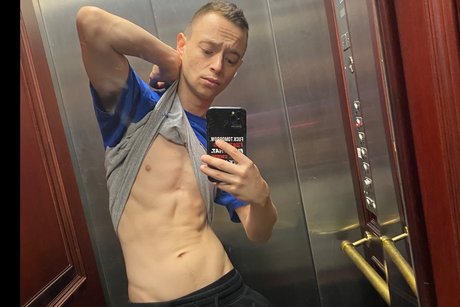 Nikki Nuttz Official Account xXx modelo desnudo galerías