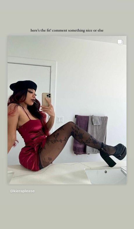 Kiera Please actriz de alta calidad imagen