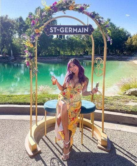 Cynthia Leu modelo desnudos archivo