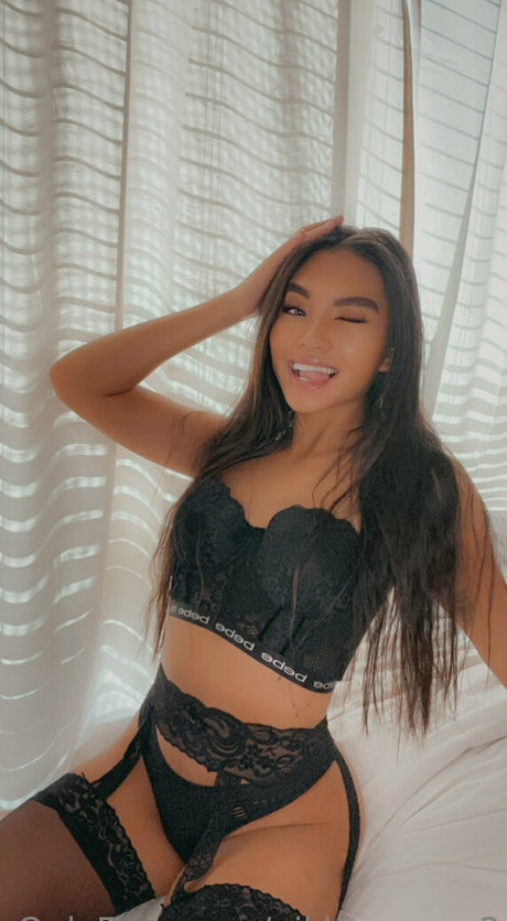 nikkicreams2 actriz porno imagen