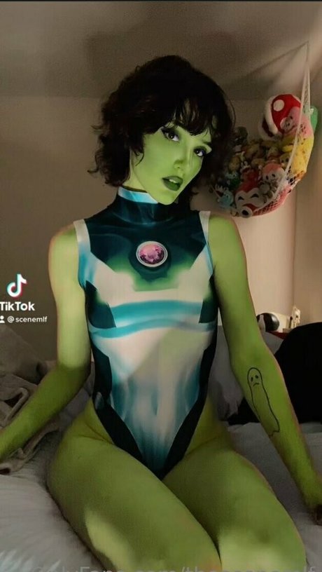 thescenemlf xxx estrella porno fotos