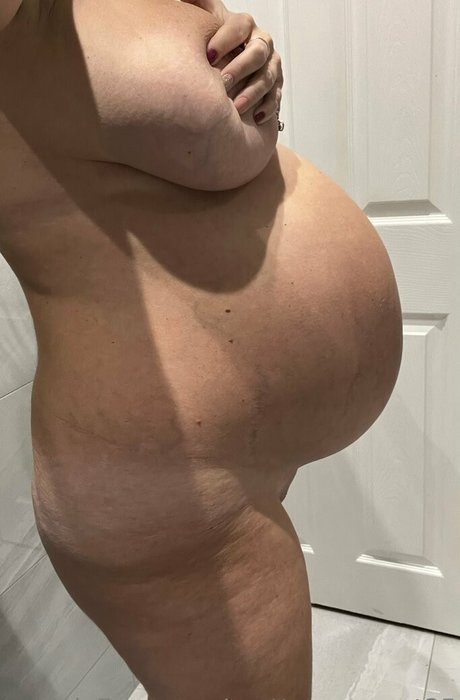 prettypregnant35 modelo pornografico imagen