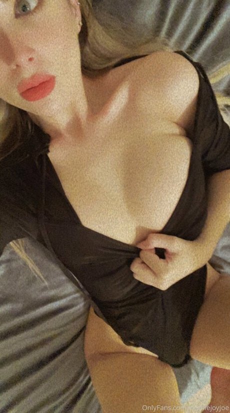 charliejoyjoe modelo atractivo galerías