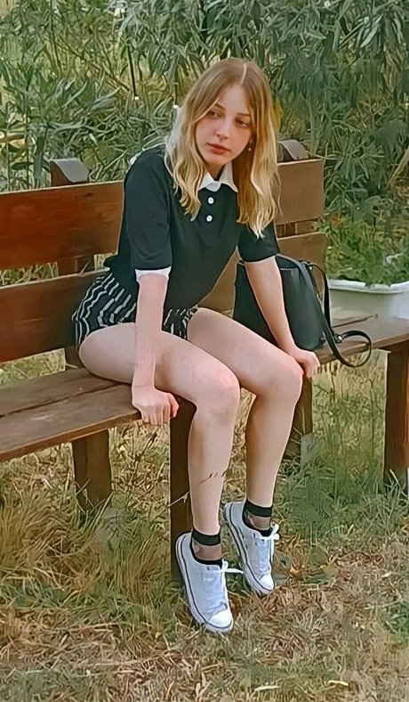 Agnese Innocente estrella superior fotos