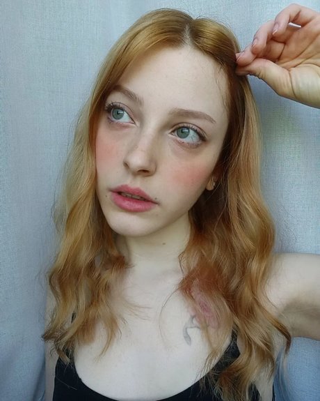 Agnese Innocente actriz porno foto