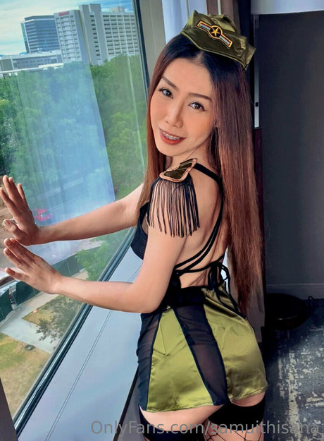 samuithisana estrella porno erótica archivo