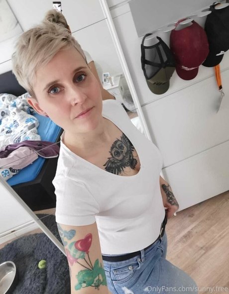 corrida en tetas grandes onlyfans arte de alta calidad archivo