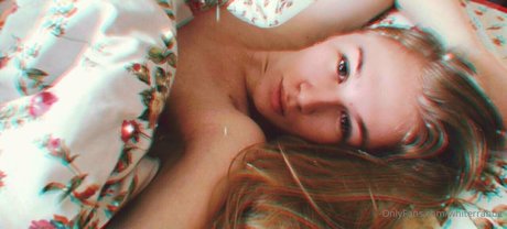 whiterrabbit estrella porno archivo