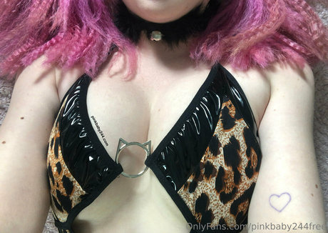 pinkbaby244free actriz adulta foto