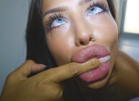 Joanna Bailess estrella del arte imagen