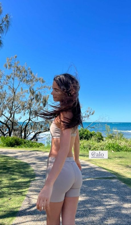 Elisha and Renee Herbert modelo xxx fotos