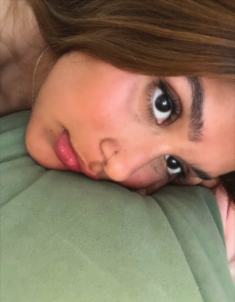 Cashslvt sexo estrella porno imágenes