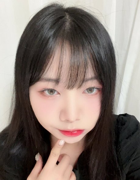 wngml774 actriz libre galerías