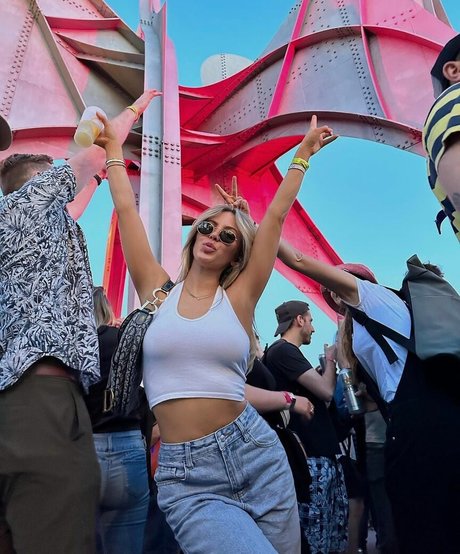 Beatrice Bouchard estrella porno agradable galerías