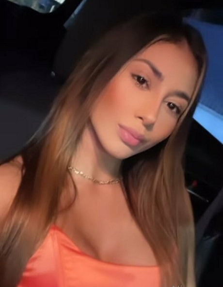 niacruzxo modelo pornografico archivo