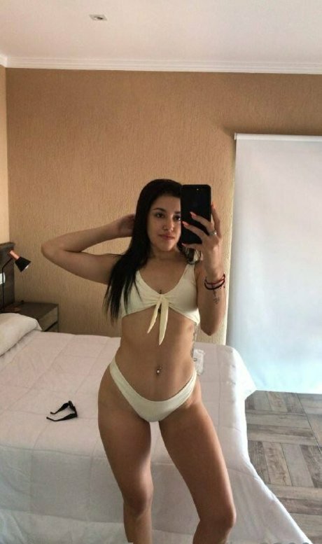 luz2200 actriz caliente imágenes