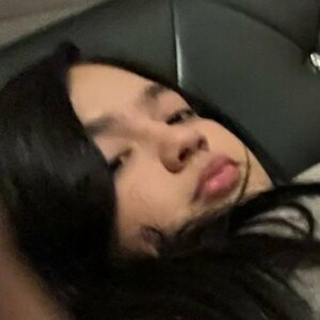 villeyani modelo libre galerías