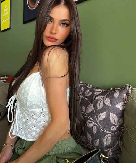 Claudia Alende modelo hd galerías