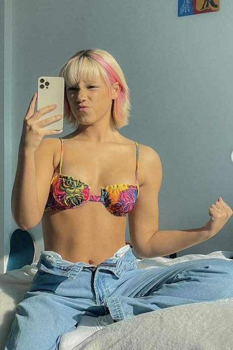 wellbeingwithabigail modelo bonita imágenes