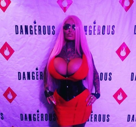 Kacey Diamonds modelo xxx imágenes