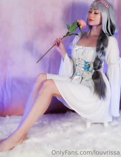 louvrissa actriz perfecta fotos