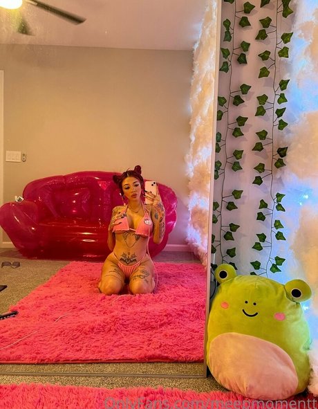 Meepmomentt actriz sexual fotos