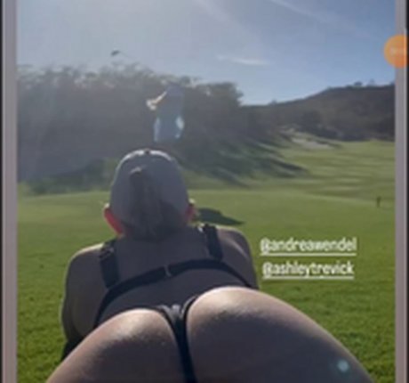 Andrea Wendel modelo adulto foto