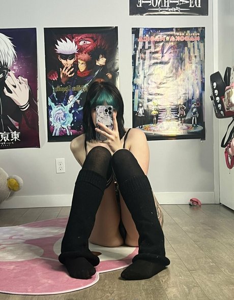 wuvkyu modelo gratis archivo