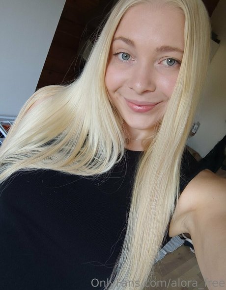 alora free actriz sexual galerías