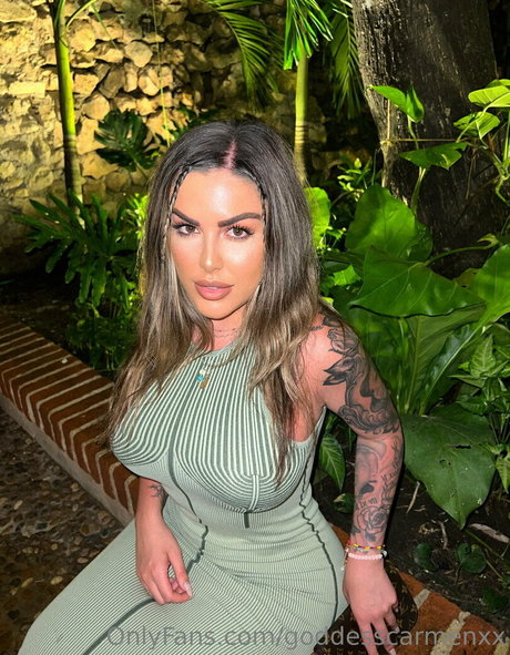 goddesscarmenxo modelo sexy galerías