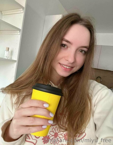 miyu free modelo perfecto imagen