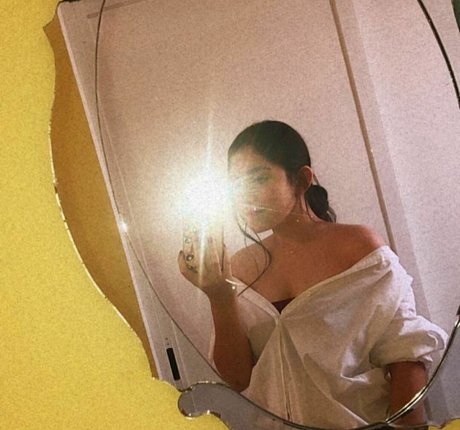 Valeria Alcala modelo porno foto