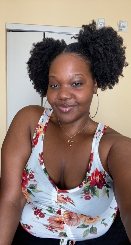 Nubian Goddess Toes estrella porno sexy imágenes