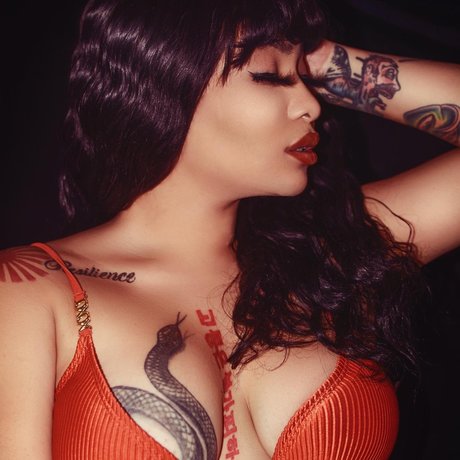 Keiko actriz desnuda archivo