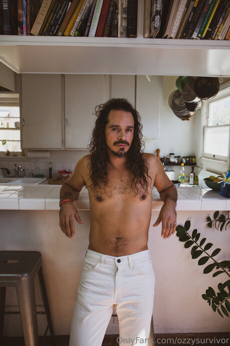 Ozzy Lusth sexo modelo foto