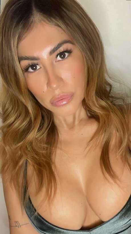 Olivia Mendez_ estrella porno en alta definición galería