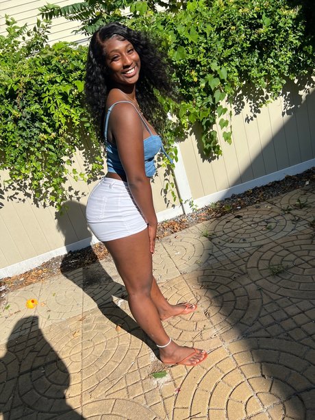 liyah modelo libre imágenes