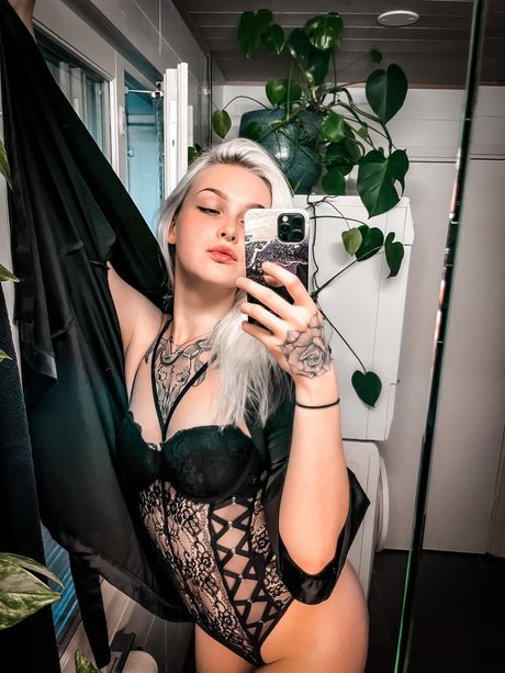 petitejenss actriz de desnudos archivo