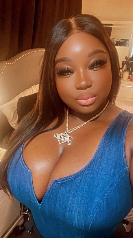 ___thirtyone_ sexo modelo imágenes